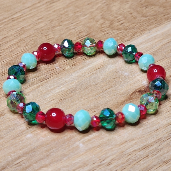 Christmas Crystal Beads Beaded Bracelet Handmade Red & Green - Picture 3 of 4